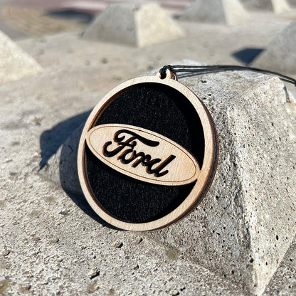Medinis kvapukas "Ford"