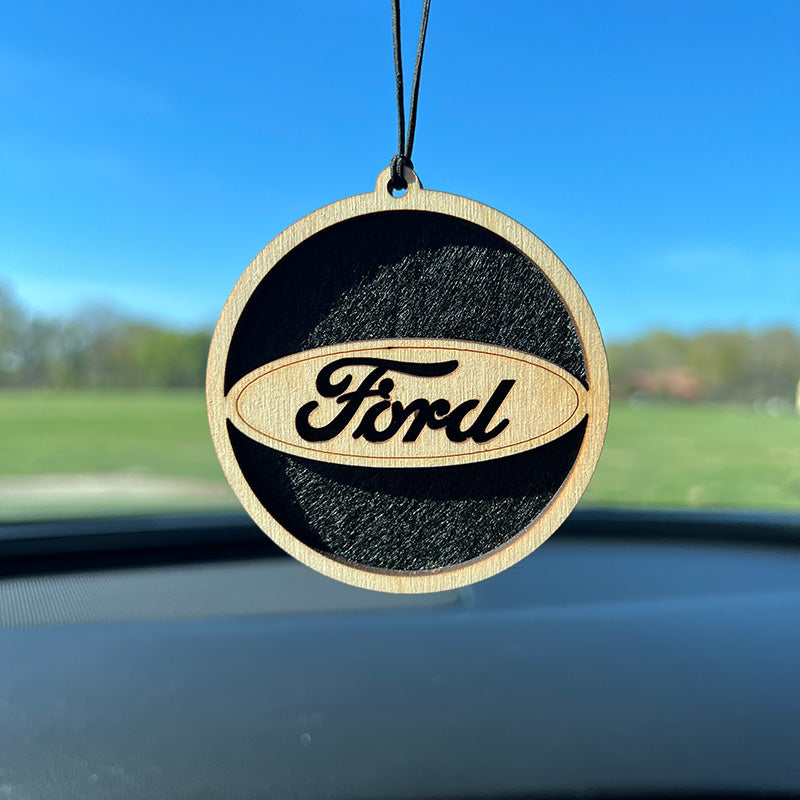 Medinis kvapukas "Ford"