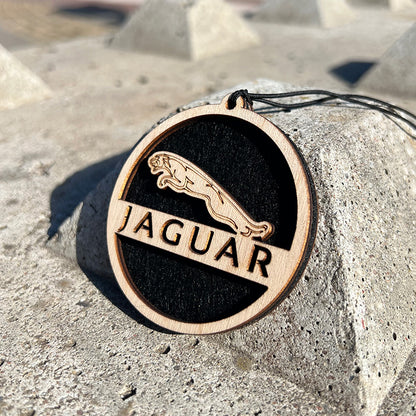 Medinis kvapukas "Jaguar"