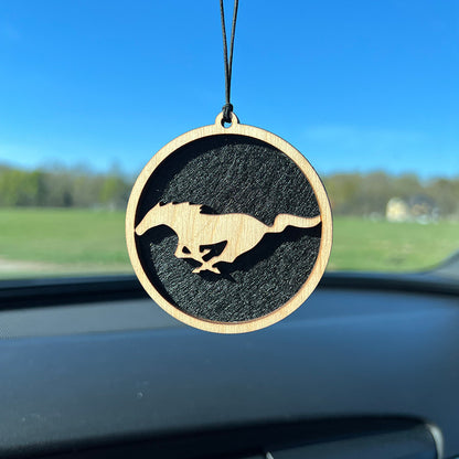 Medinis kvapukas "Mustang"