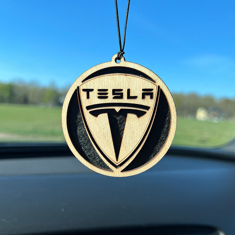 Medinis kvapukas "Tesla"